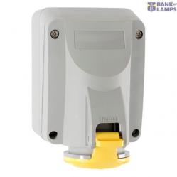 SURFACE MOUNTING SOCKET 16A 2P+E 100/130V IP44