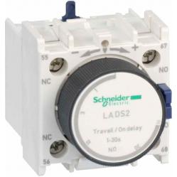 Time delay auxiliary contact block, TeSys Deca, 1NO + 1NC, on delay 1-30s, front, screw clamp terminals