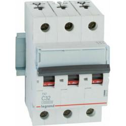 MCB TX3 3P C32 10kA