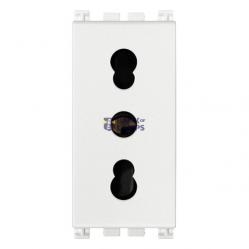 2P+E 16A P17/11 outlet white