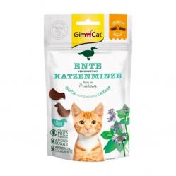 GIMCAT Crunchy Snacks Duck with Catnip – cat treat – 50g