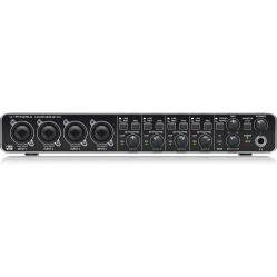 Behringer UMC404HD recording audio interface