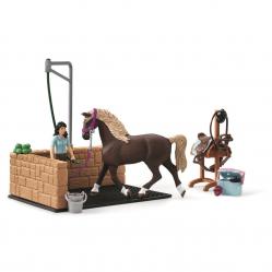 Schleich - Horse Club - Washing area with Emily AND Luna 42438