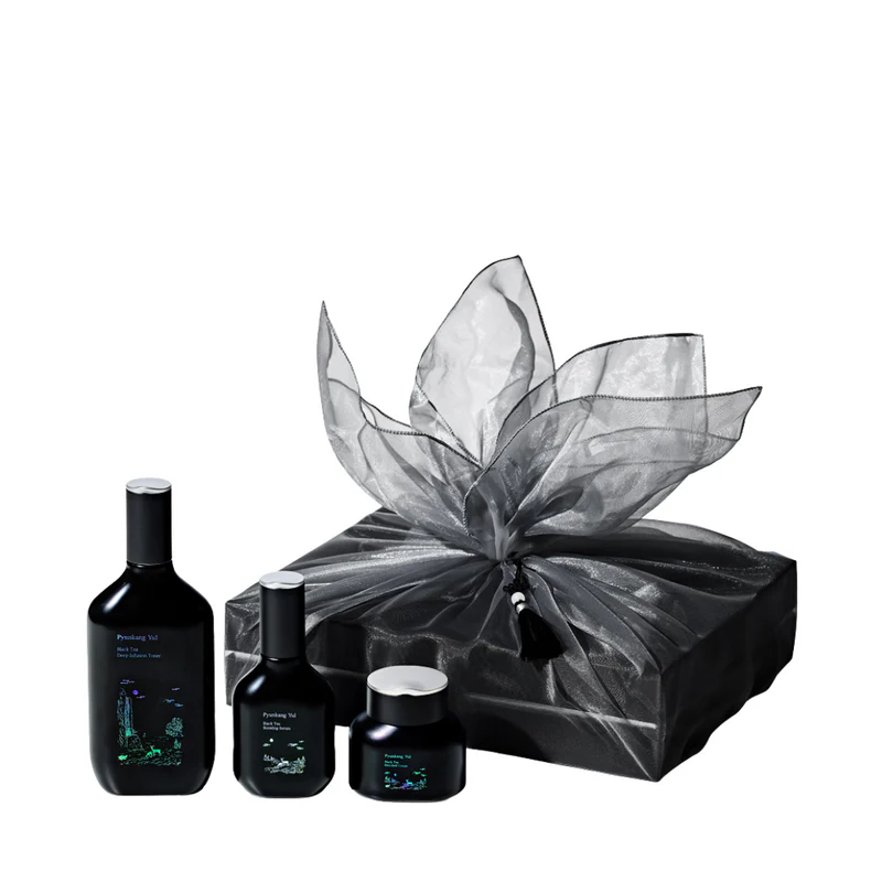 Pyunkang Yul - Black Tea Line Gift Set - Deep Infusion Toner 130 ml + Boosting Serum 45 ml + Enriched Cream 60 ml - Beauty