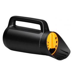 Fiskars Solid Hand Spreader – Even spreading of salt, sand & fertilizer – Adjustable container, Easy-Lock - Tools and Home Improvements