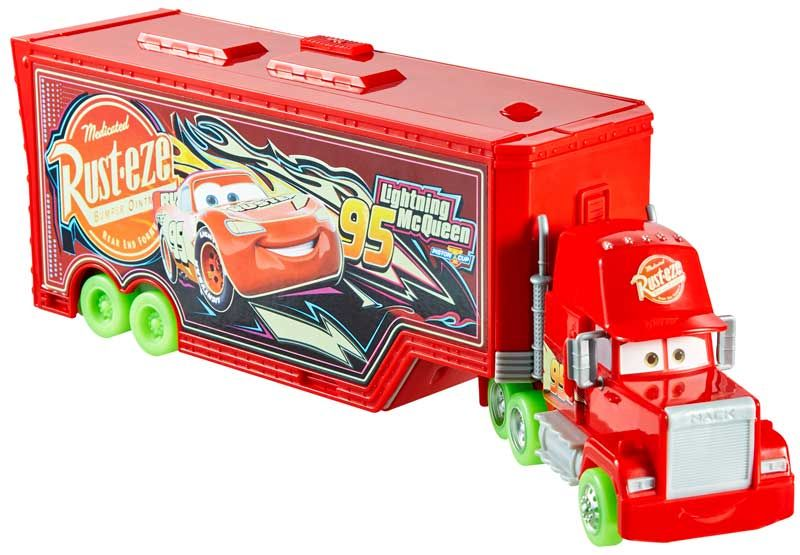 Disney Cars - Glow Racers Mack Hauler sæt (HPX76) - Toys